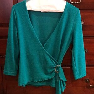 A.Byer blouse like new size M